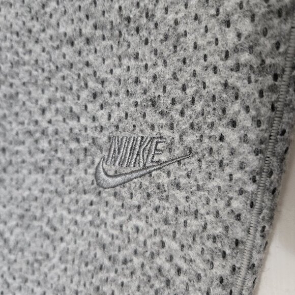 Nike Therma-Fit Tech Pack (set) - Picture 6 of 7